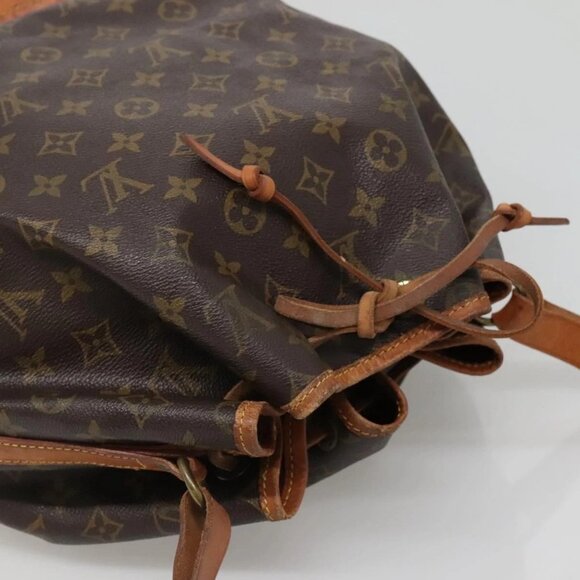 LOUIS VUITTON Monogram Noe Shoulder Bag - Picture 6 of 16